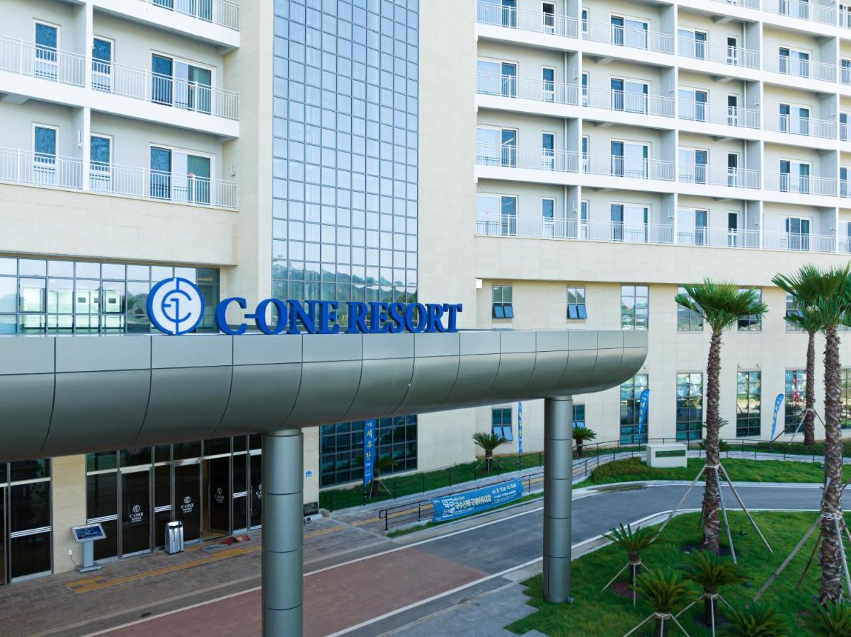 C-One Resort Jaeundo Sinan Exterior photo